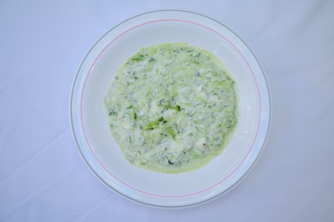 سلطة زبادي